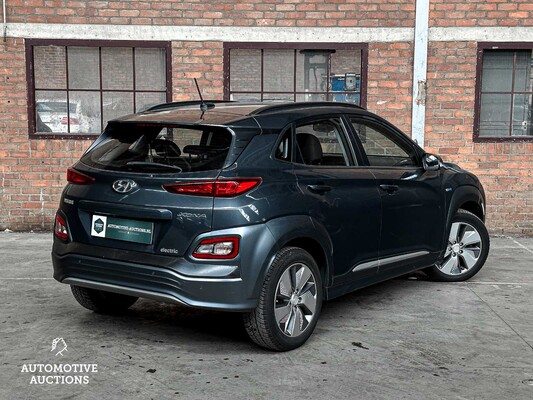 Hyundai Kona EV Comfort 64 kWh 204pk 2019 (Origineel-NL + 1e Eigenaar), ZL-536-N