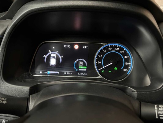 Nissan LEAF N-Connecta 40 kWh 150pk 2019 (Origineel-NL + 1e Eigenaar), G-659-ZB