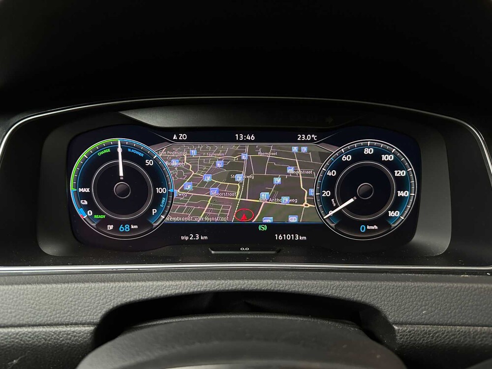 Volkswagen e-Golf 136pk 2019 (Origineel-NL + 1e Eigenaar), XZ-298-S