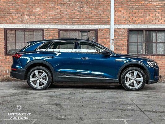 Audi e-tron 55 quattro advanced 95 kWh 360hp 2019 (original-NL + 1st owner), ZT-397-B