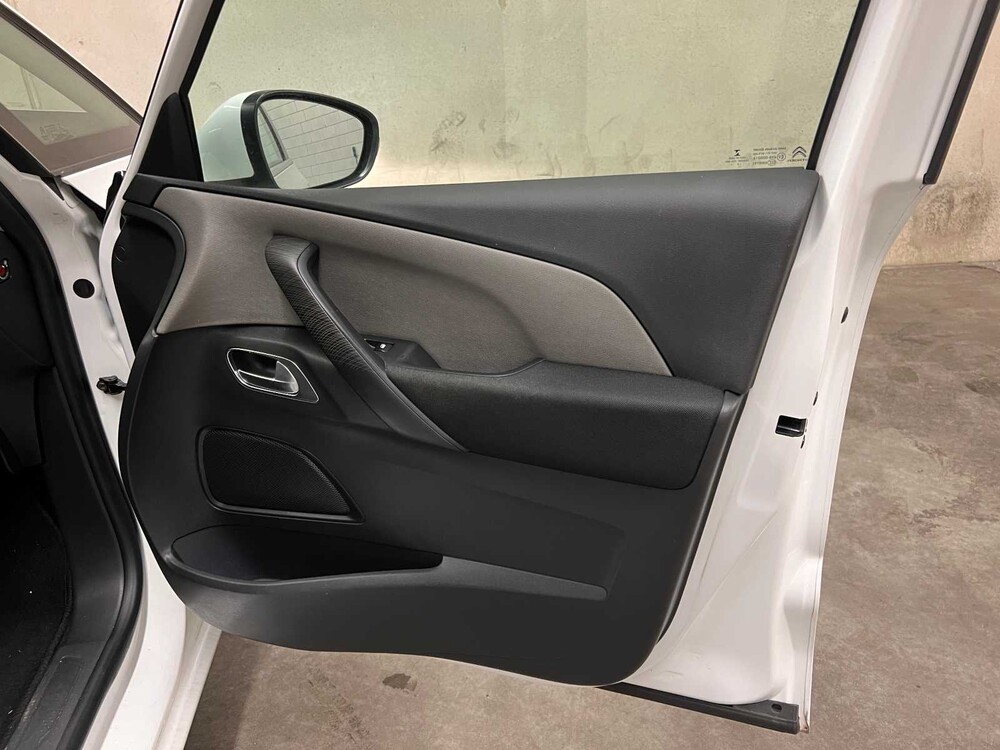 Citroen C4 Picasso 1.6 THP Intensive 156hp 2014, G-760-XH