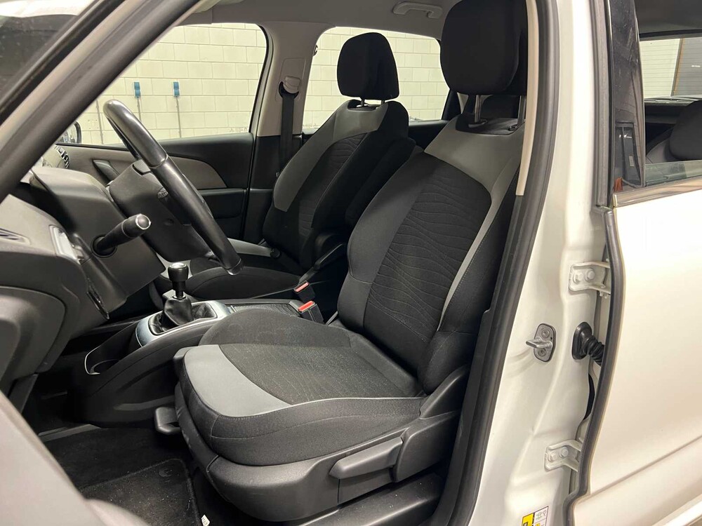 Citroen C4 Picasso 1.6 THP Intensive 156hp 2014, G-760-XH