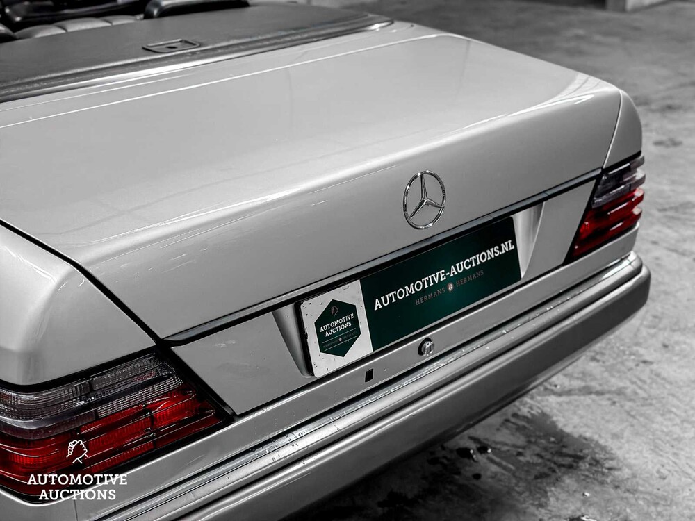 Mercedes-Benz 300 CE-24 200-500 (W124) Cabriolet 220pk 1993, 47-ZG-PR