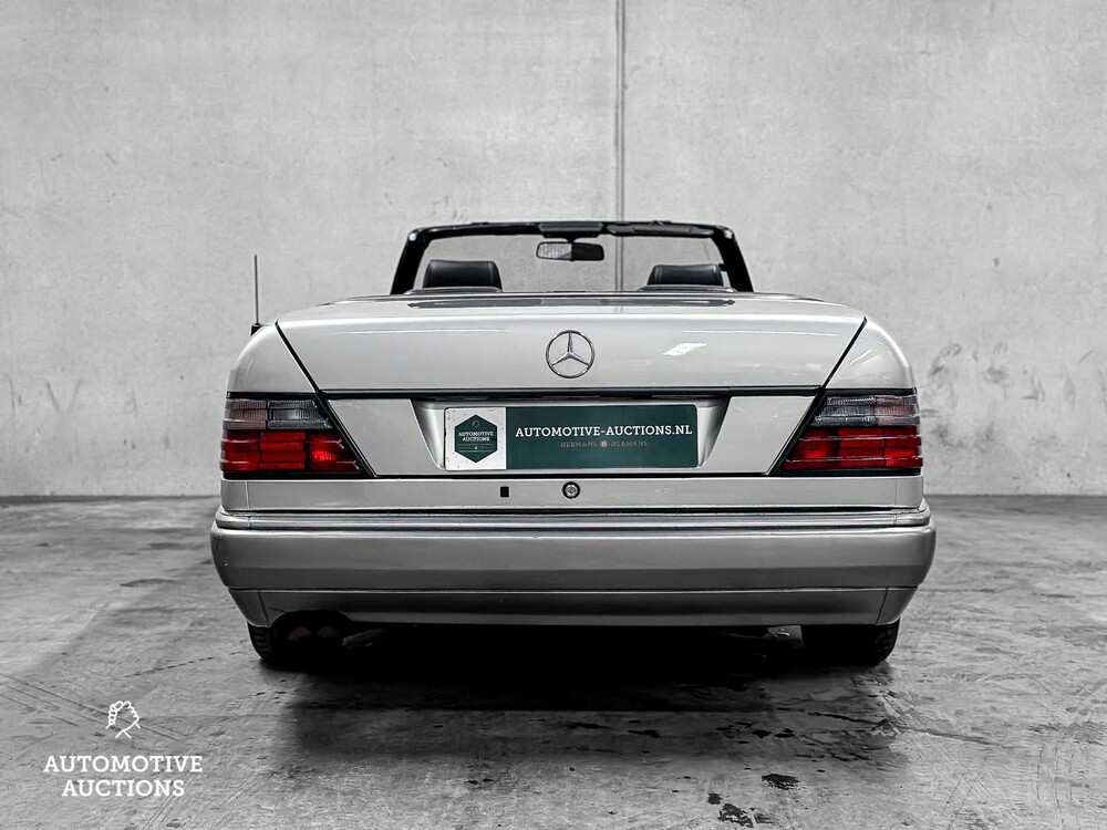 Mercedes-Benz 300 CE-24 200-500 (W124) Cabriolet 220pk 1993, 47-ZG-PR