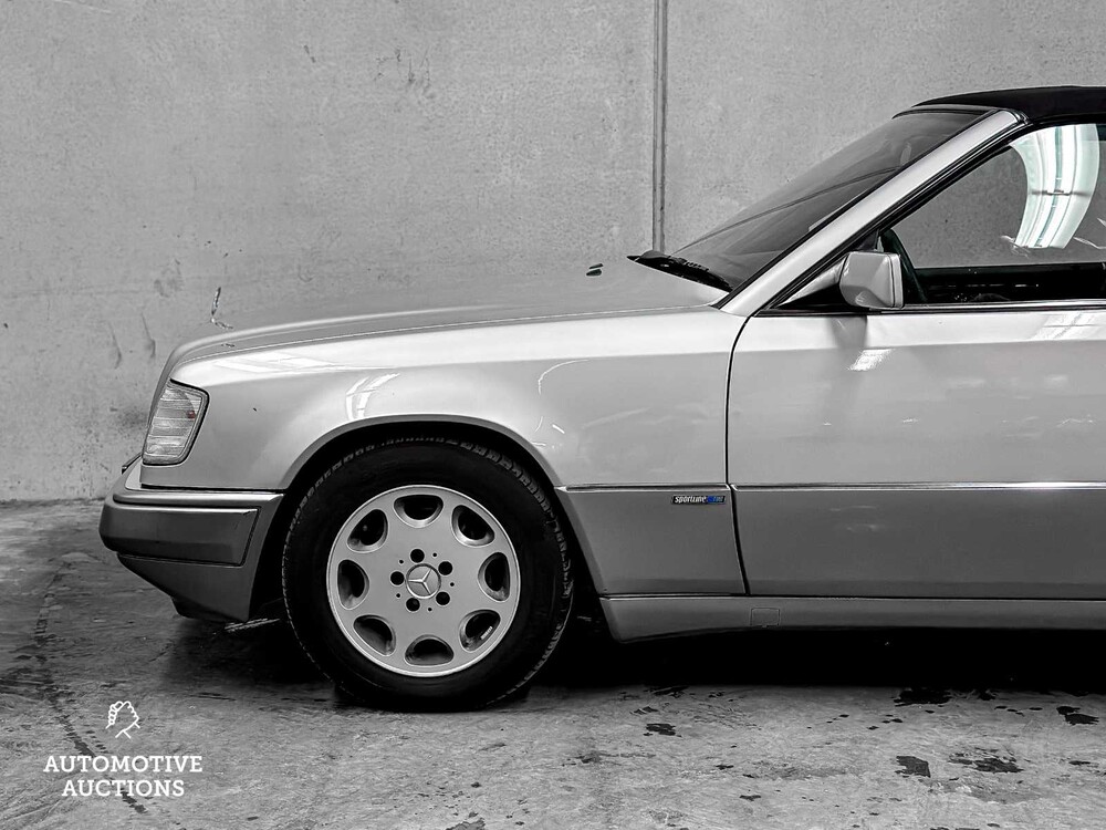 Mercedes-Benz 300 CE-24 200-500 (W124) Cabriolet 220pk 1993, 47-ZG-PR
