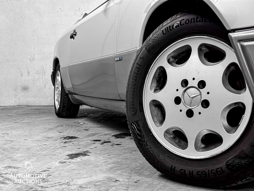 Mercedes-Benz 300 CE-24 200-500 (W124) Cabriolet 220pk 1993, 47-ZG-PR