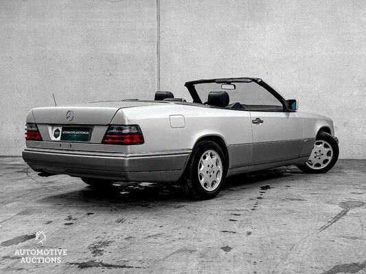 Mercedes-Benz 300 CE-24 200-500 (W124) Cabriolet 220hp 1993, 47-ZG-PR