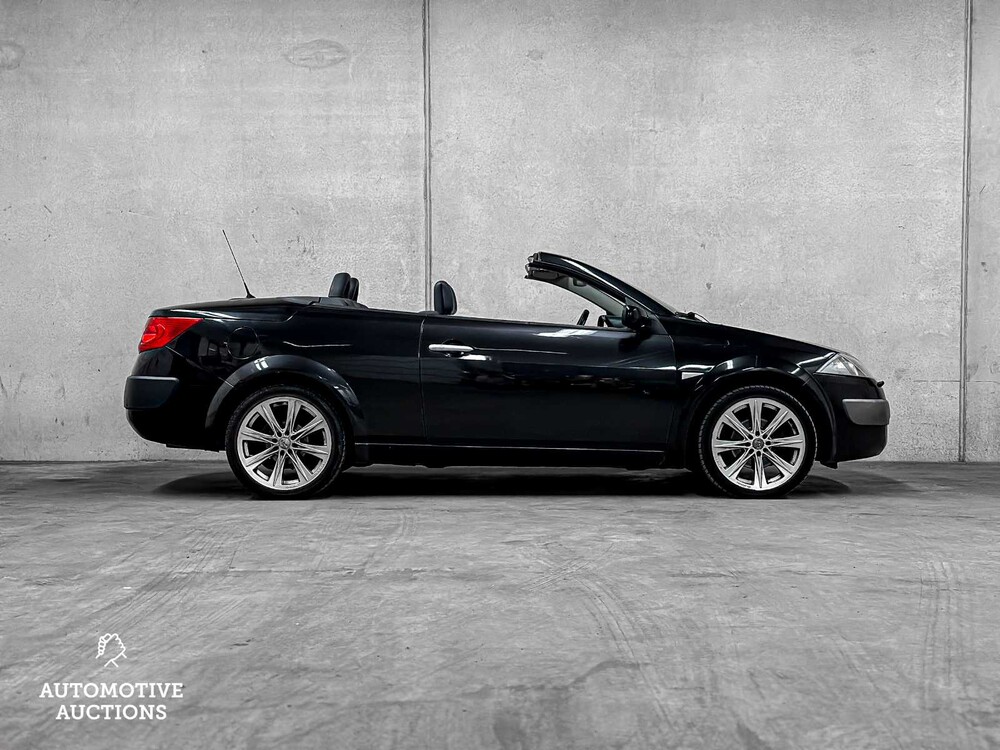 Renault Mégane Coupé Cabriolet 2.0-16V Priv.Luxe (Origineel-NL), 56-PN-TK
