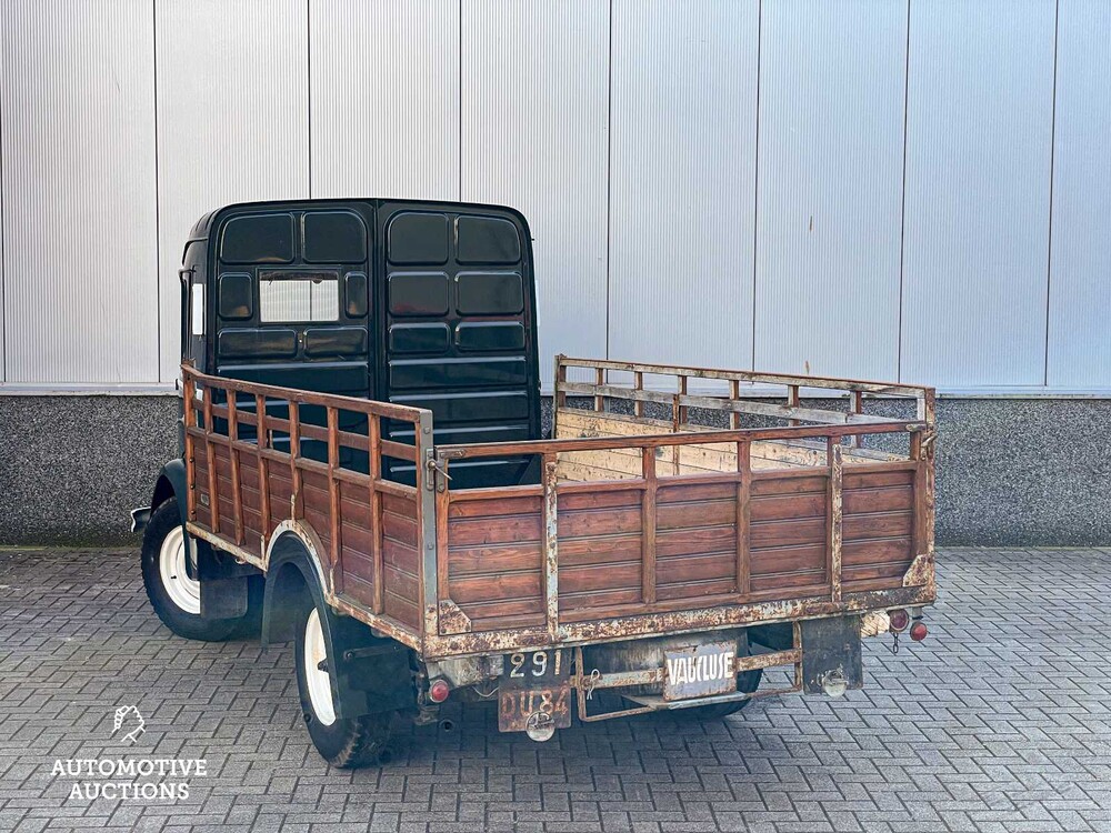 Renault Goelette R2060 FOOD TRUCK 1958 Classic Car Pickup Truck