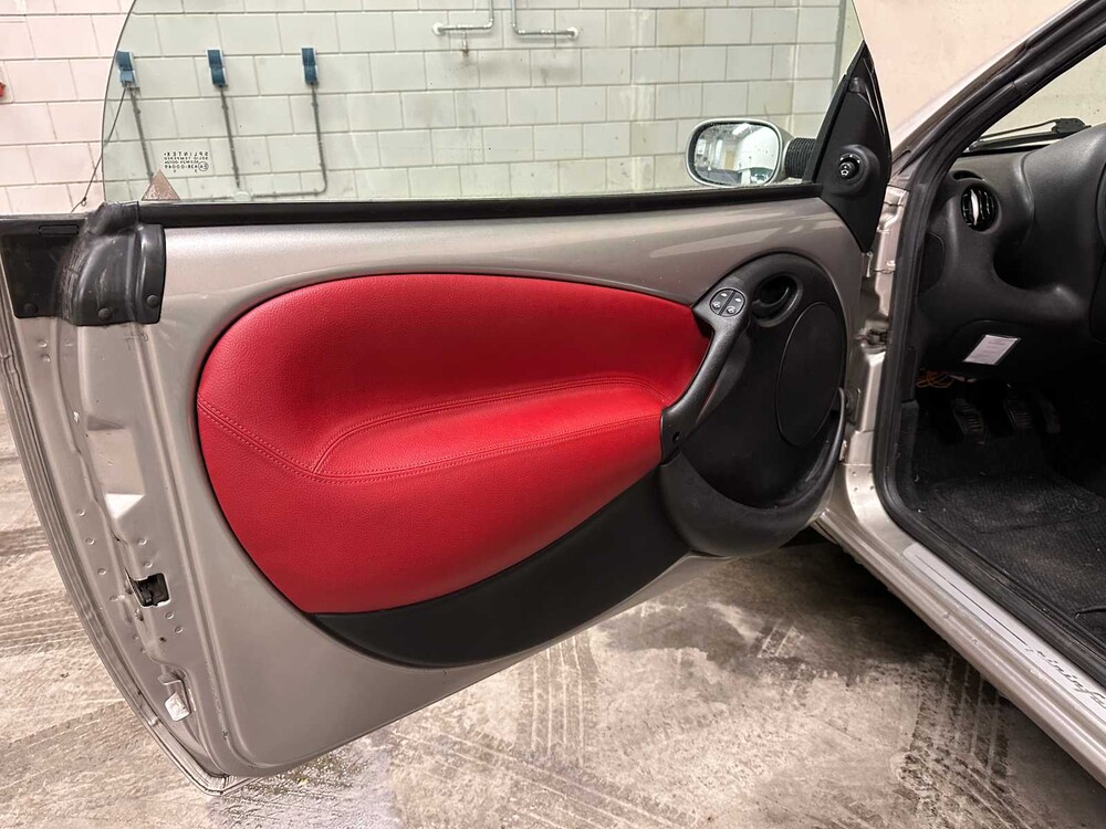 Ford Streetka 1.6 Futura 95hp 2004 (Original-NL), 69-PG-BN