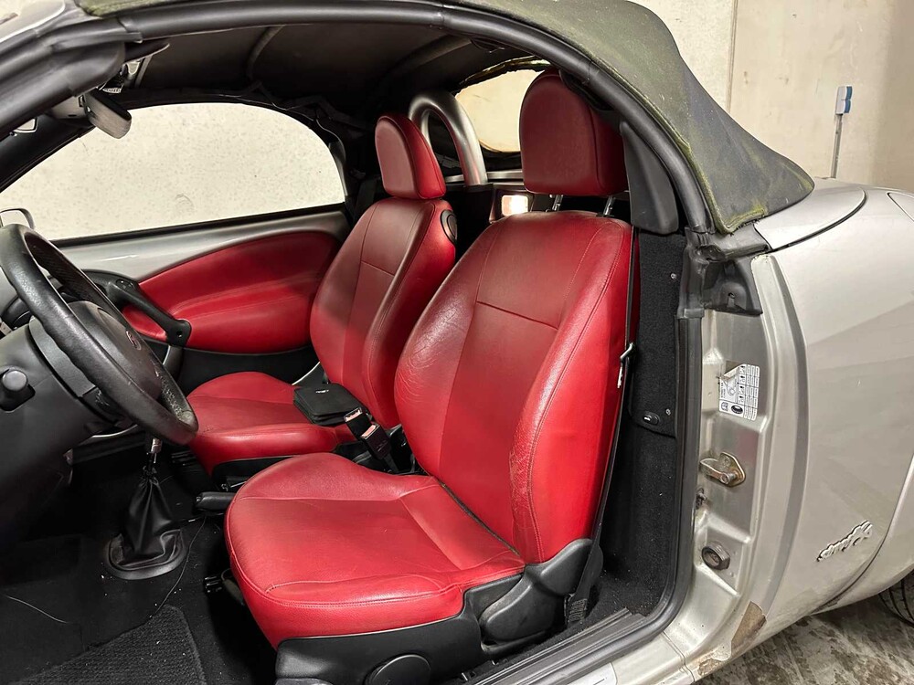 Ford Streetka 1.6 Futura 95hp 2004 (Original-NL), 69-PG-BN