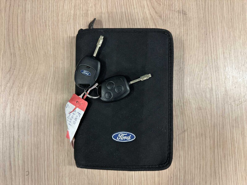 Ford Streetka 1.6 Futura 95hp 2004 (Original-NL), 69-PG-BN