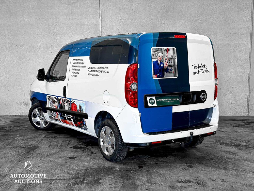 Opel Combo 1.3 CDTi L2H1 Edition 95hp 2018 (Original-NL) Commercial vehicle, V-108-TN
