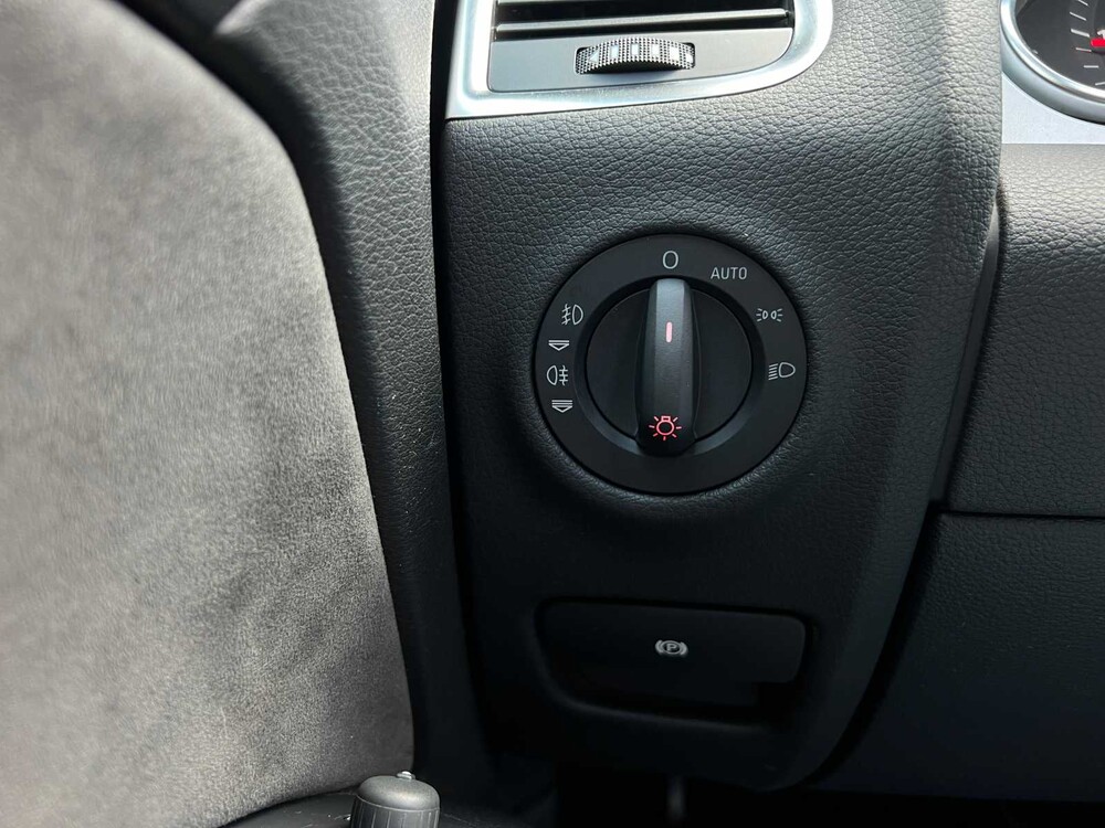 Audi Q7 3.0 TDI Quattro Pro Line + 7-seater (original-NL + 1st owner) 239hp 2009, 87-JJR-6