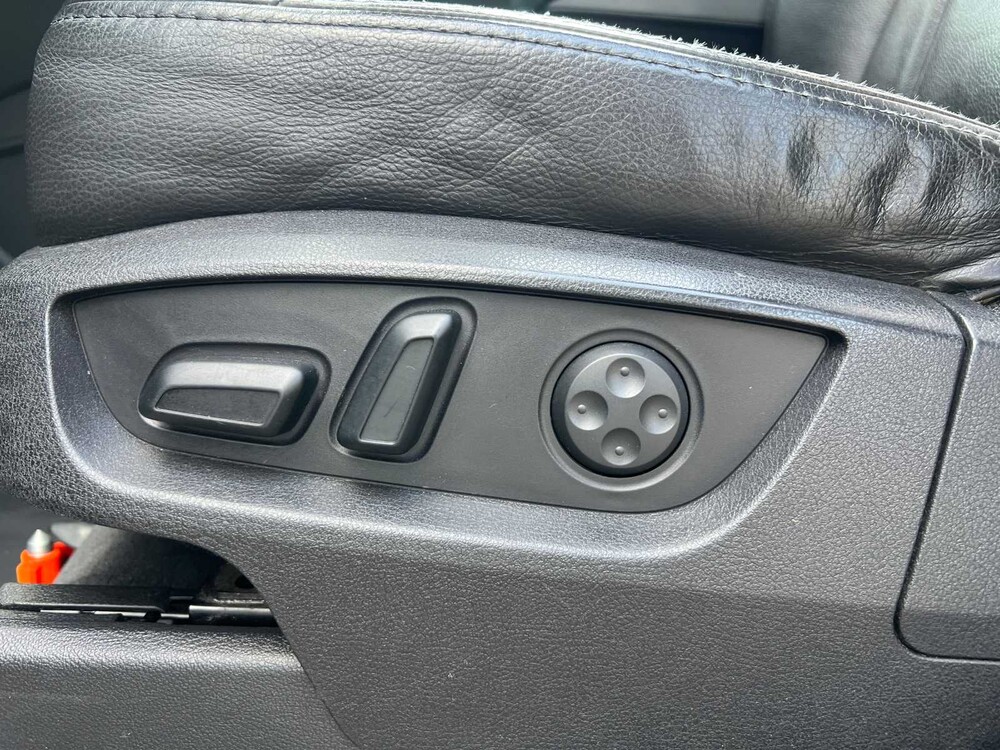 Audi Q7 3.0 TDI Quattro Pro Line + 7-seater (original-NL + 1st owner) 239hp 2009, 87-JJR-6