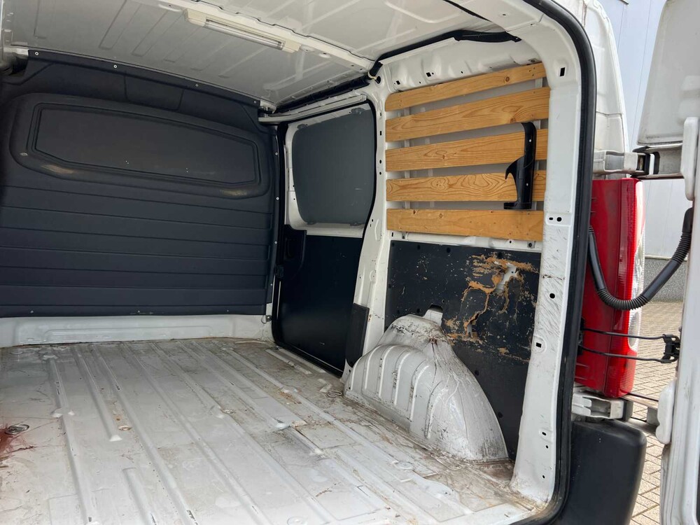 Citroen Jumpy 10 1.6 HDI L1H1 Economy 90hp 2015 (Original-NL) Commercial vehicle, VR-018-P