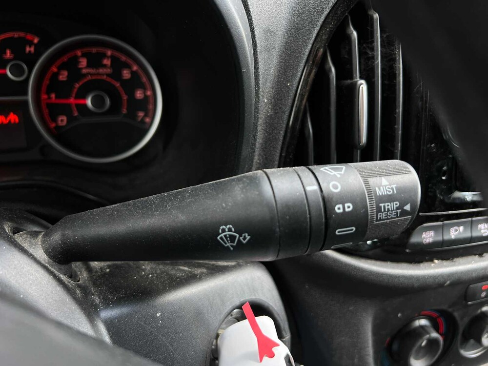 Fiat Doblò Cargo 1.3 MJ L2H1 SX 95hp 2019 (Original-NL) Commercial vehicle, V-369-XD