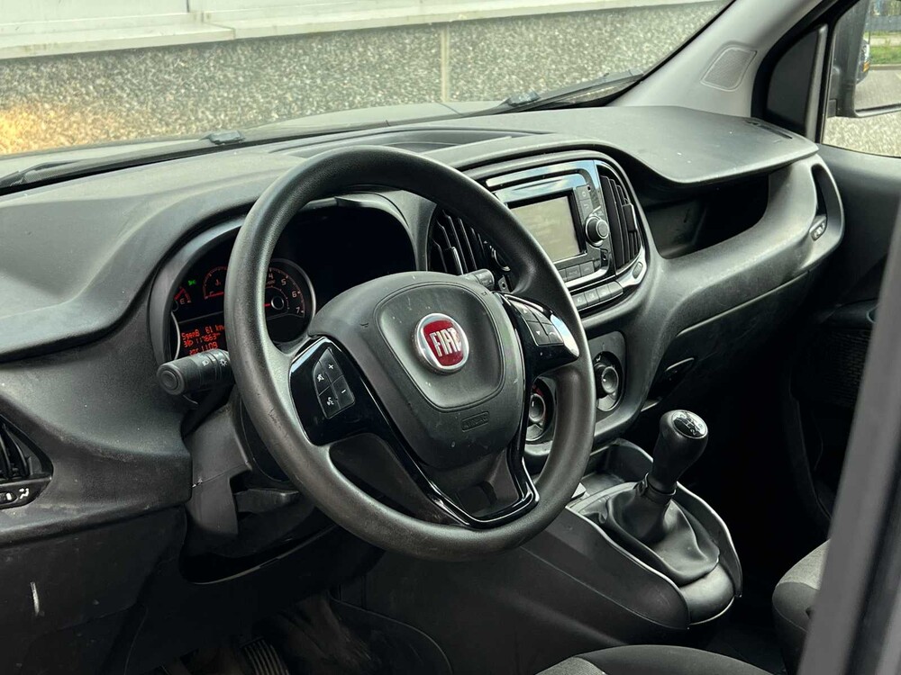 Fiat Doblò Cargo 1.3 MJ L2H1 SX 95hp 2019 (Original-NL) Commercial vehicle, V-369-XD