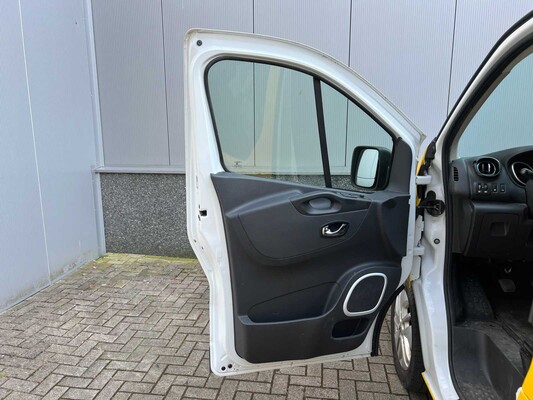 Opel Vivaro 1.6 CDTI L2H1 DCEdEc 120pk 2015 (Origineel-NL) Bedrijfswagen, VP-842-L