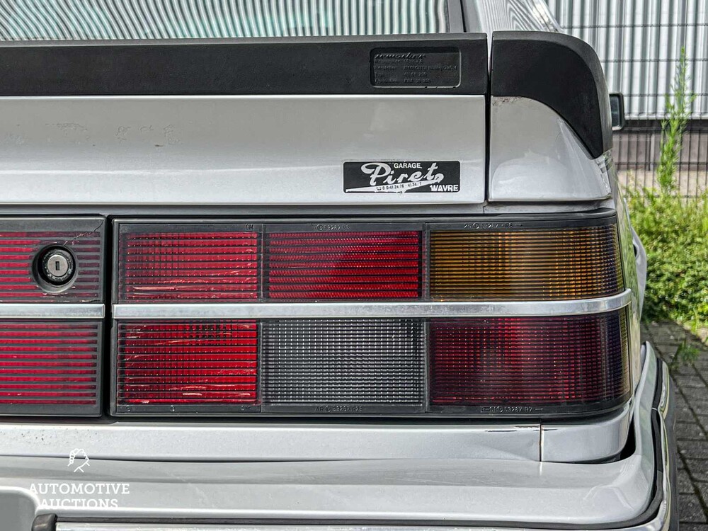 Opel Monza 2.5i 2-door 1984