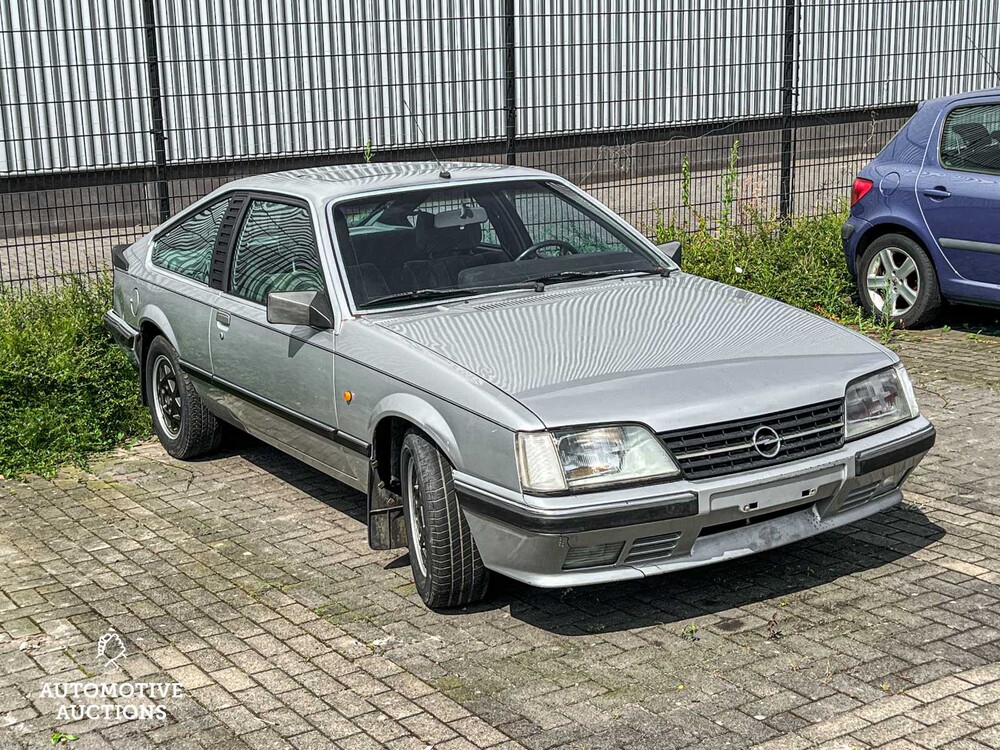 Opel Monza 2.5i 2-door 1984