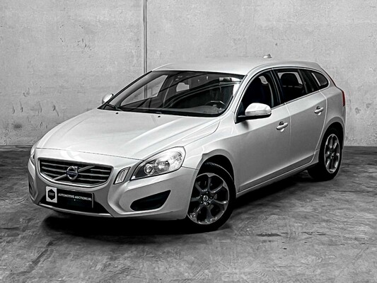 Volvo V60 1.6 T4 Momentum 179PS 2012 (Original-NL), 60-TDK-1