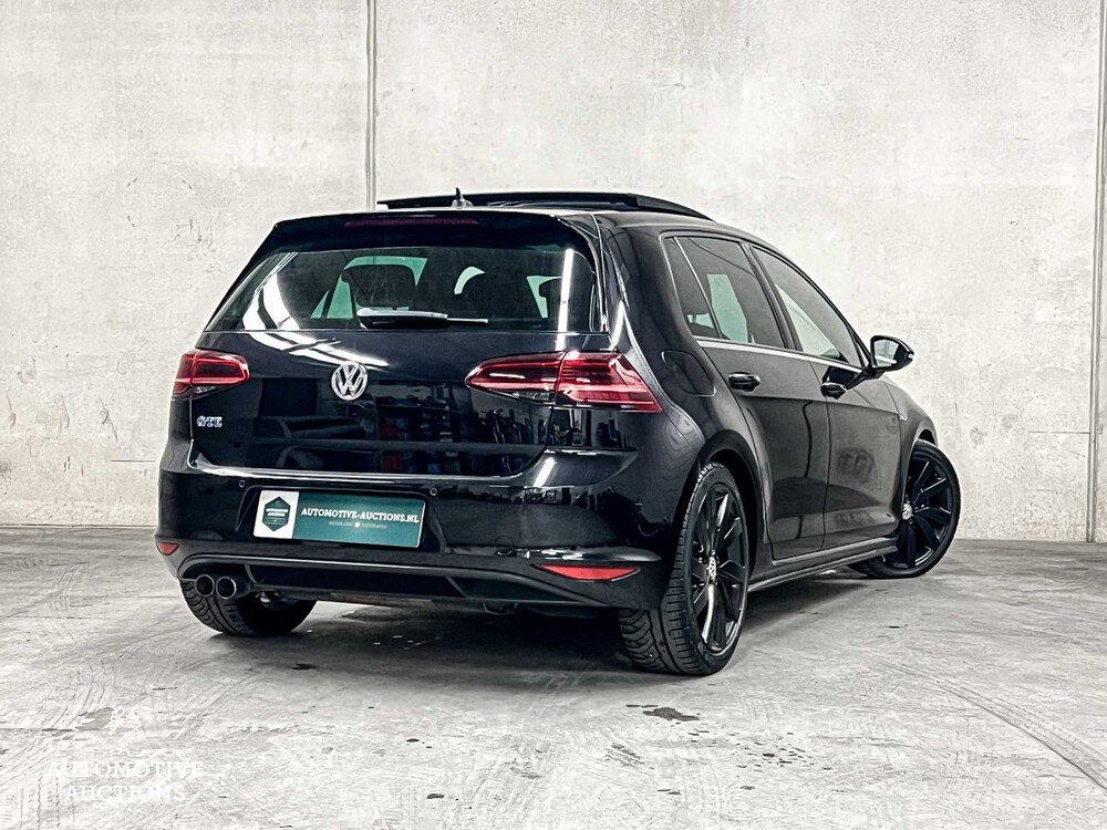 Volkswagen Golf GTE 1.4 TSI 150PS 2015 (Original-NL), HN-462-L