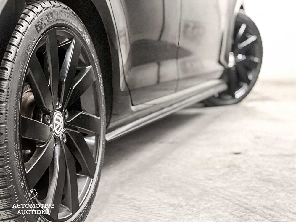 Volkswagen Golf GTE 1.4 TSI 150PS 2015 (Original-NL), HN-462-L