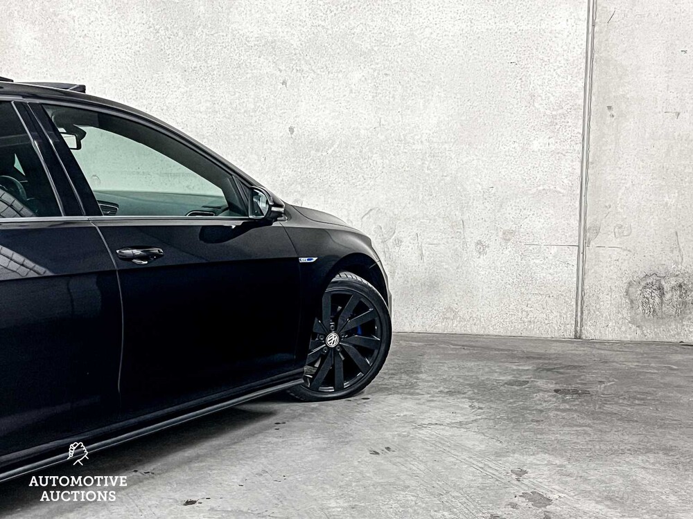 Volkswagen Golf GTE 1.4 TSI 150PS 2015 (Original-NL), HN-462-L