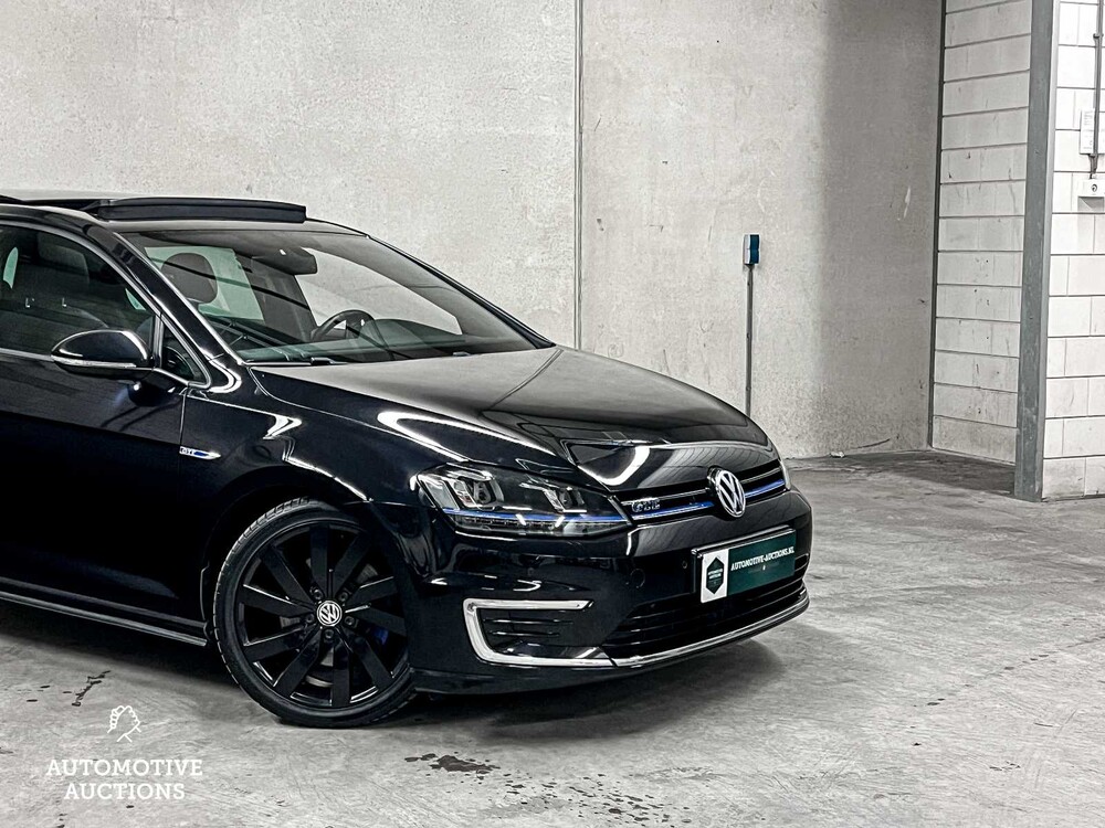 Volkswagen Golf GTE 1.4 TSI 150PS 2015 (Original-NL), HN-462-L