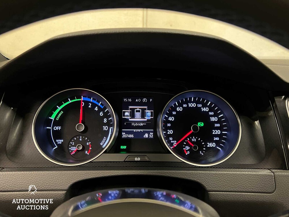 Volkswagen Golf GTE 1.4 TSI 150PS 2015 (Original-NL), HN-462-L