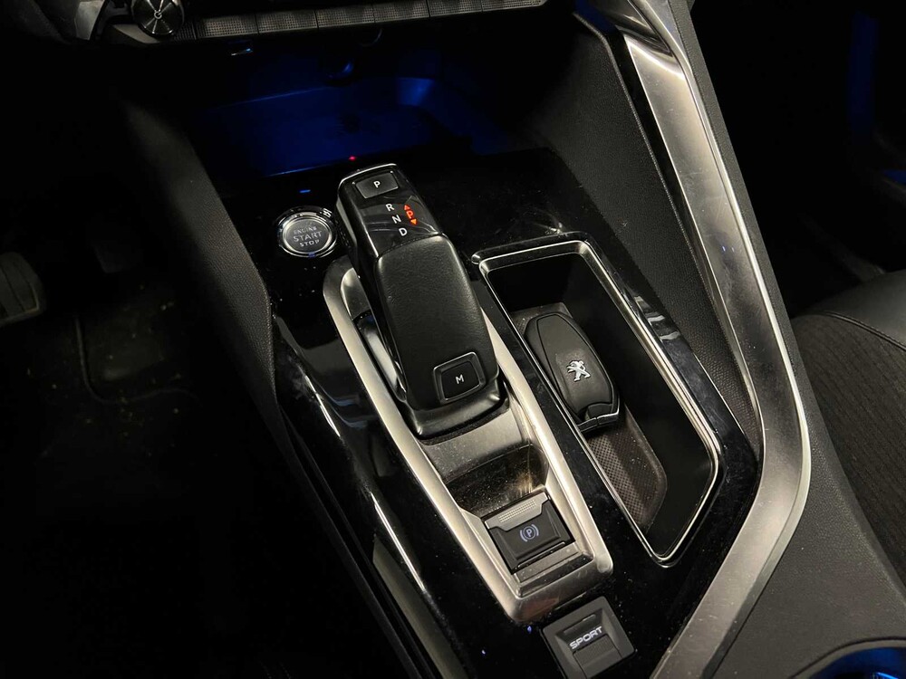 Peugeot 5008 1.2 PureTech GT-Line 131PS 2020 (Original-NL) 7-Sitzer, H-053-DP