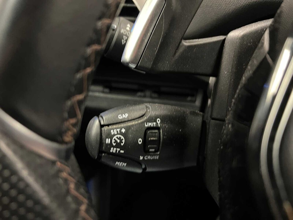 Peugeot 5008 1.2 PureTech GT-Line 131PS 2020 (Original-NL) 7-Sitzer, H-053-DP