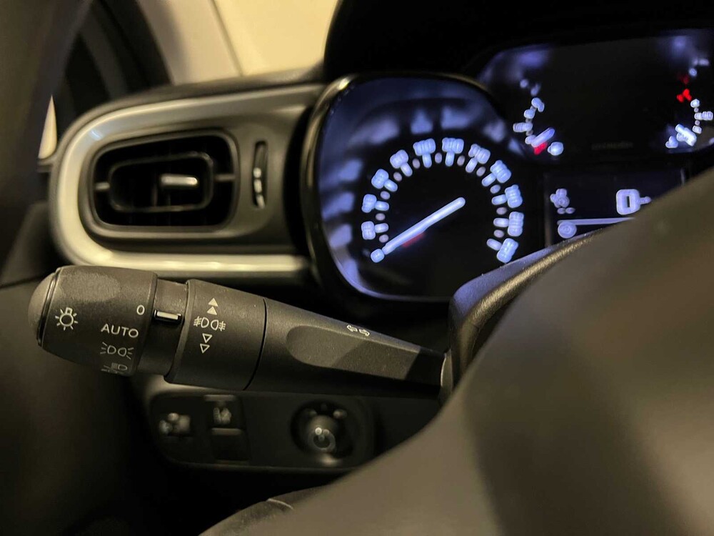 Citroen C3 1.2 PT Feel 83PS 2020 (Original-NL), J-635-BF