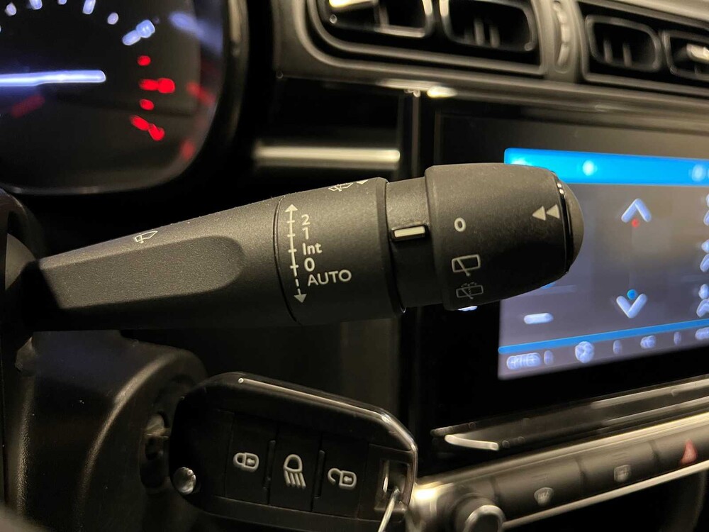 Citroen C3 1.2 PT Feel 83PS 2020 (Original-NL), J-635-BF