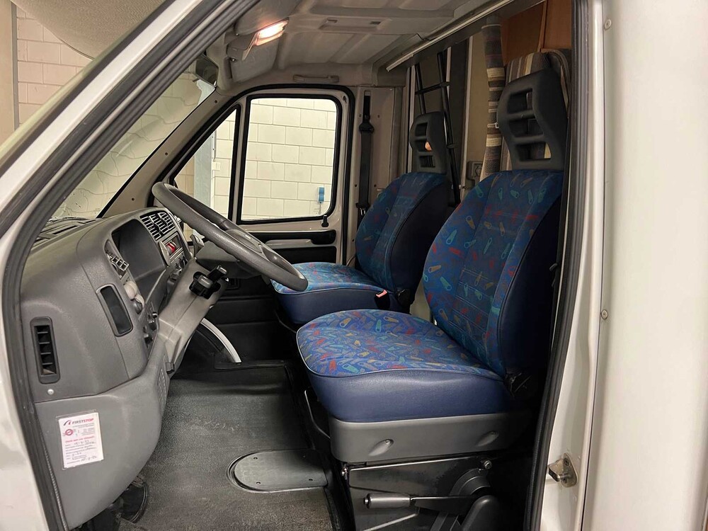 Fiat Dethleffs Motorhome A5880 CAMPER 2000, 61-VPZ-9