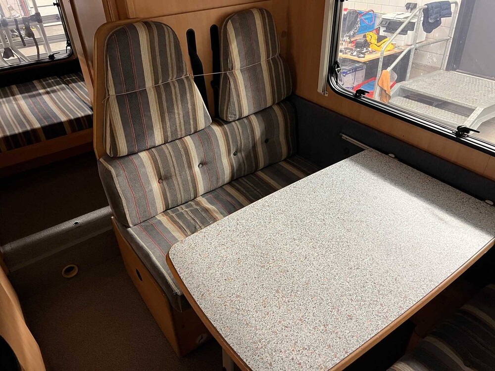 Fiat Dethleffs Motorhome A5880 CAMPER 2000, 61-VPZ-9