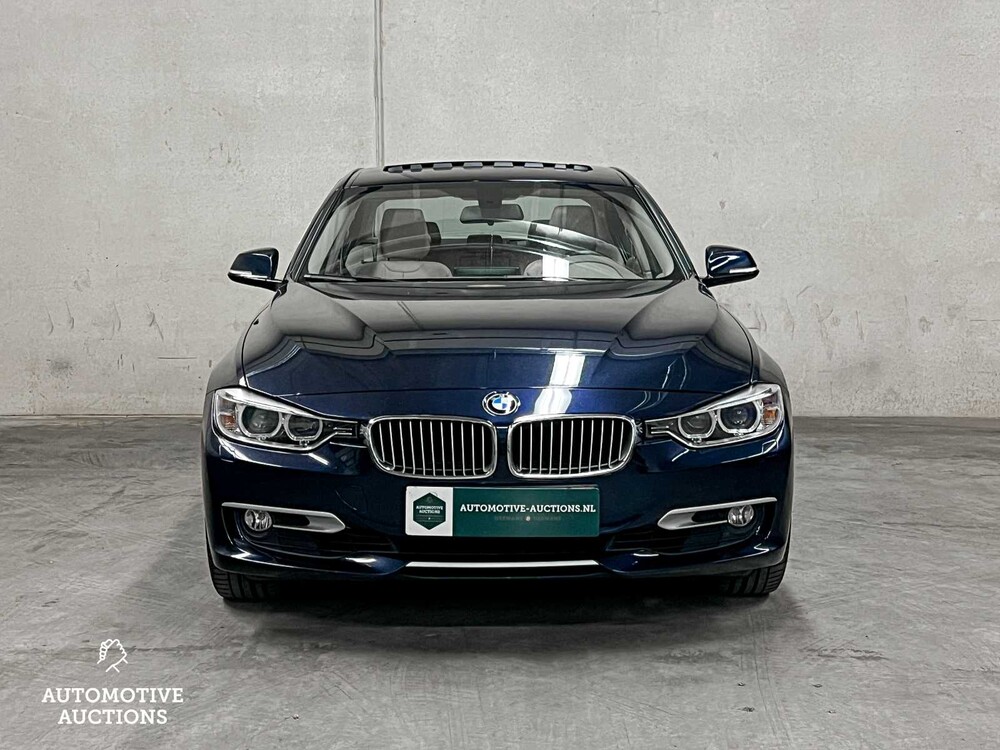 BMW 320i Upgrade Edition 184PS 2013 (Original-UK) F30 3er, 4-KHX-60