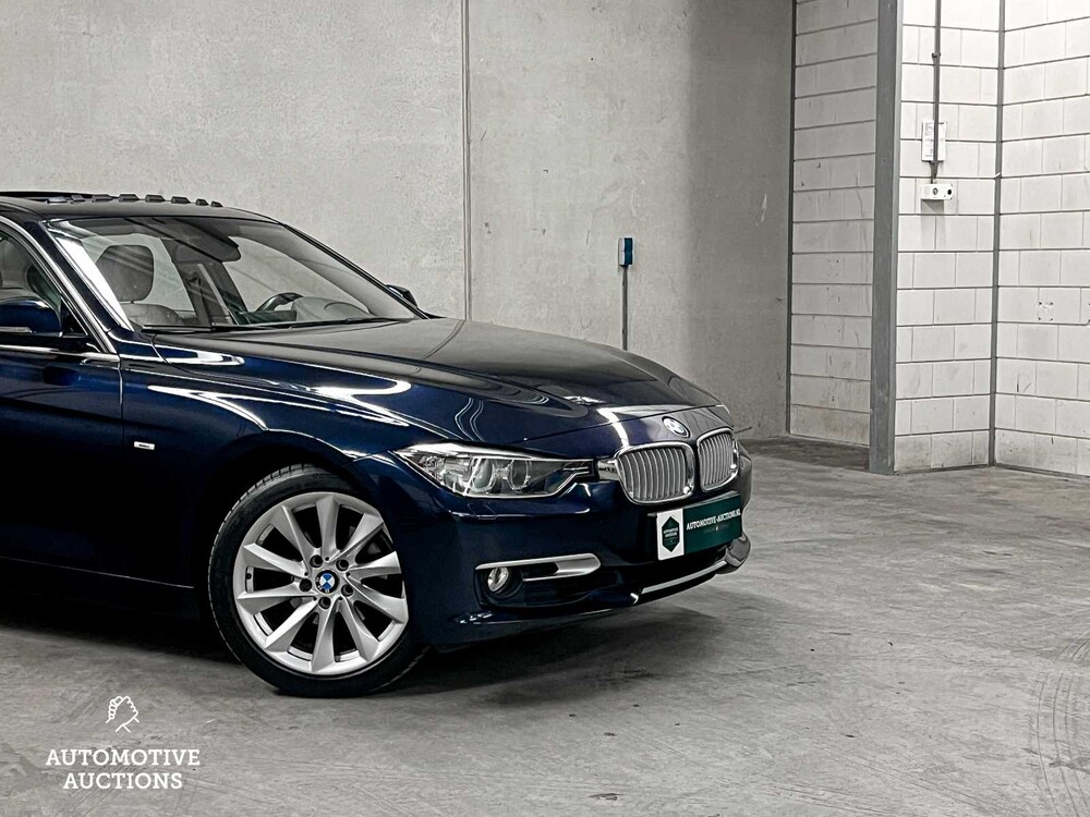 BMW 320i Upgrade Edition 184PS 2013 (Original-UK) F30 3er, 4-KHX-60