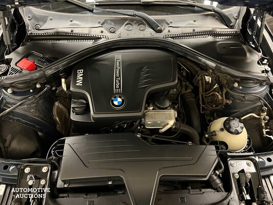 BMW 320i Upgrade Edition 184hp 2013 (Original-UK) F30 3-series, 4-KHX-60