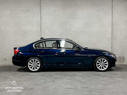 BMW 320i Upgrade Edition 184hp 2013 (Original-UK) F30 3-series, 4-KHX-60