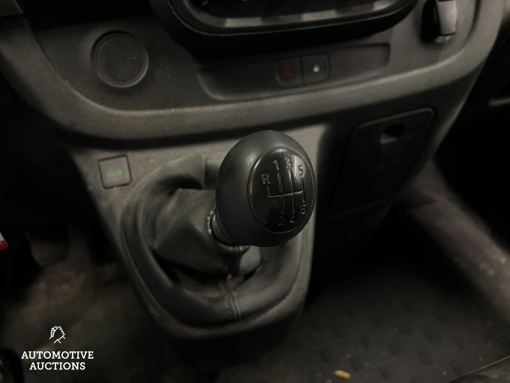 Renault Trafic 1.6 dCi T27 L1H1 Générique (Original-NL) 95hp 2017 Commercial vehicle, V-689-GX