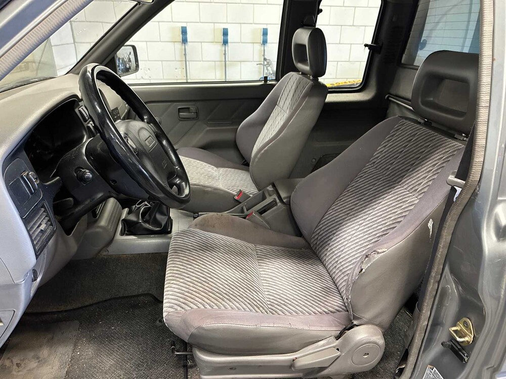 Opel Campo 2.5 DI Sports Cab 76pk 2001 (Origineel-NL) Bedrijfswagen, 86-VT-KX