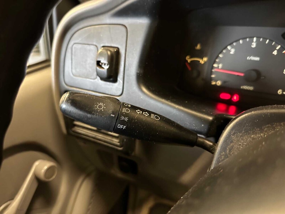 Opel Campo 2.5 DI Sports Cab 76pk 2001 (Origineel-NL) Bedrijfswagen, 86-VT-KX