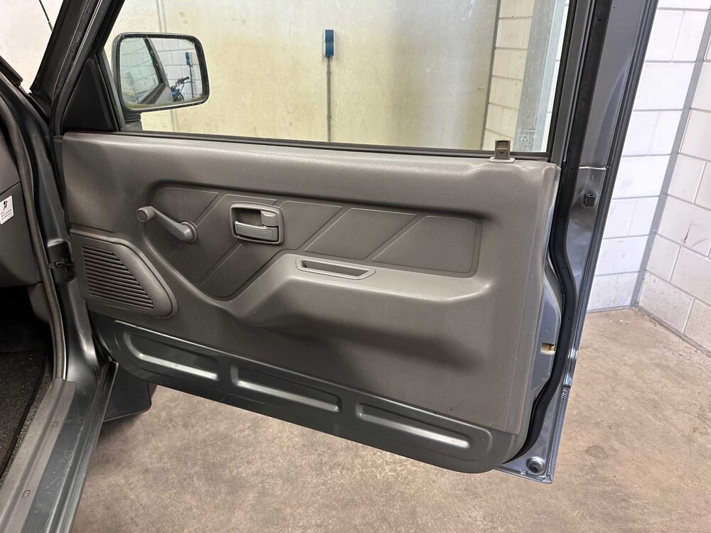 Opel Campo 2.5 DI Sports Cab 76pk 2001 (Origineel-NL) Bedrijfswagen, 86-VT-KX