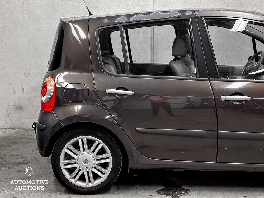 Renault Modus 1.6-16V Initiale 111hp 2005 (Original-NL), 39-RR-NP