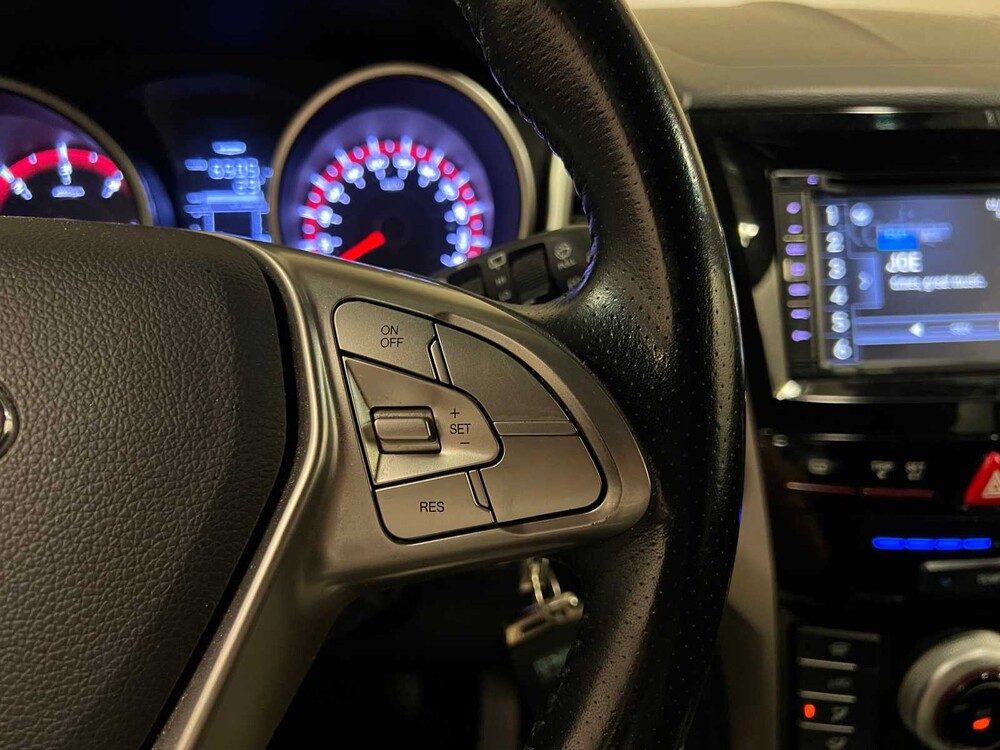 SsangYong Tivoli 1.6D Quarz 116PS 2015, KH-447-H