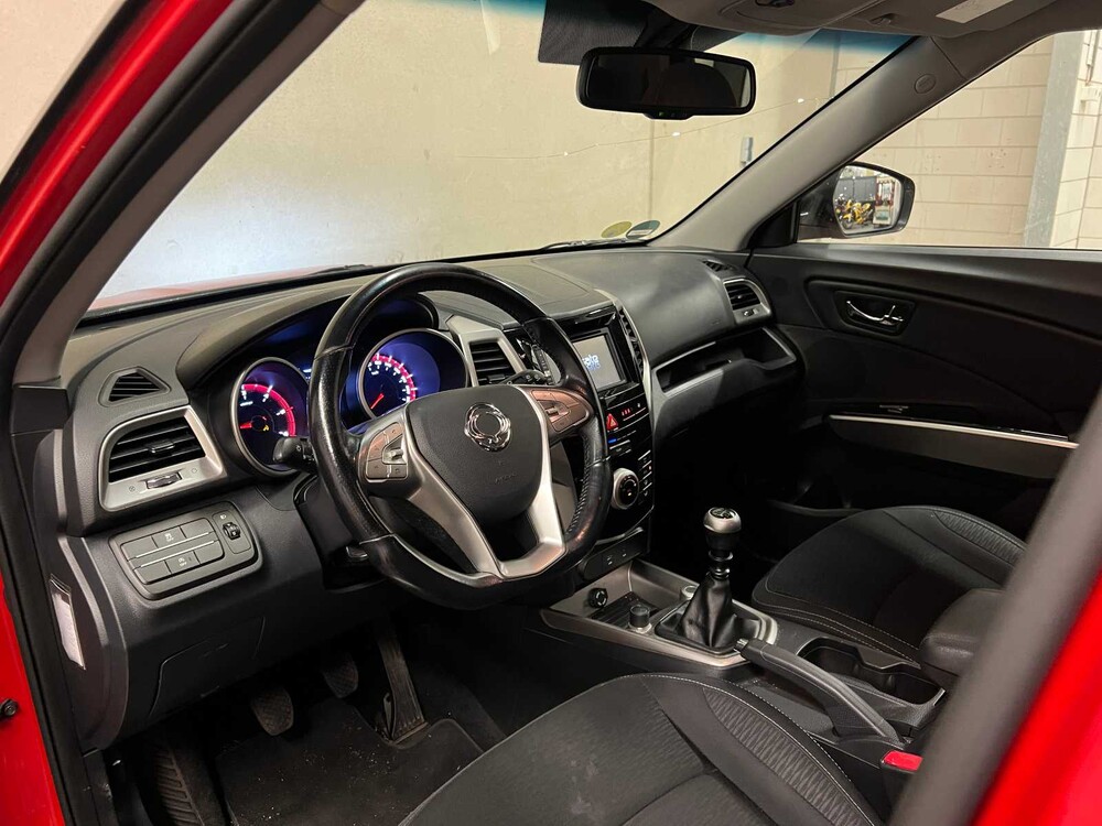 SsangYong Tivoli 1.6D Quarz 116PS 2015, KH-447-H