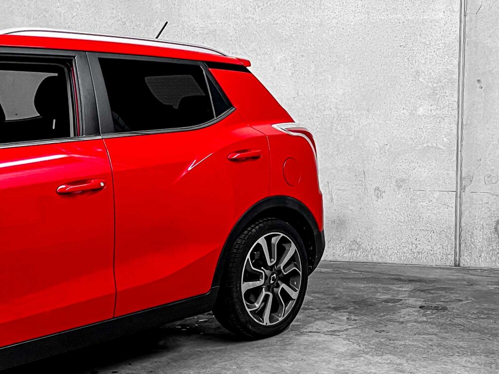 SsangYong Tivoli 1.6D Quarz 116PS 2015, KH-447-H