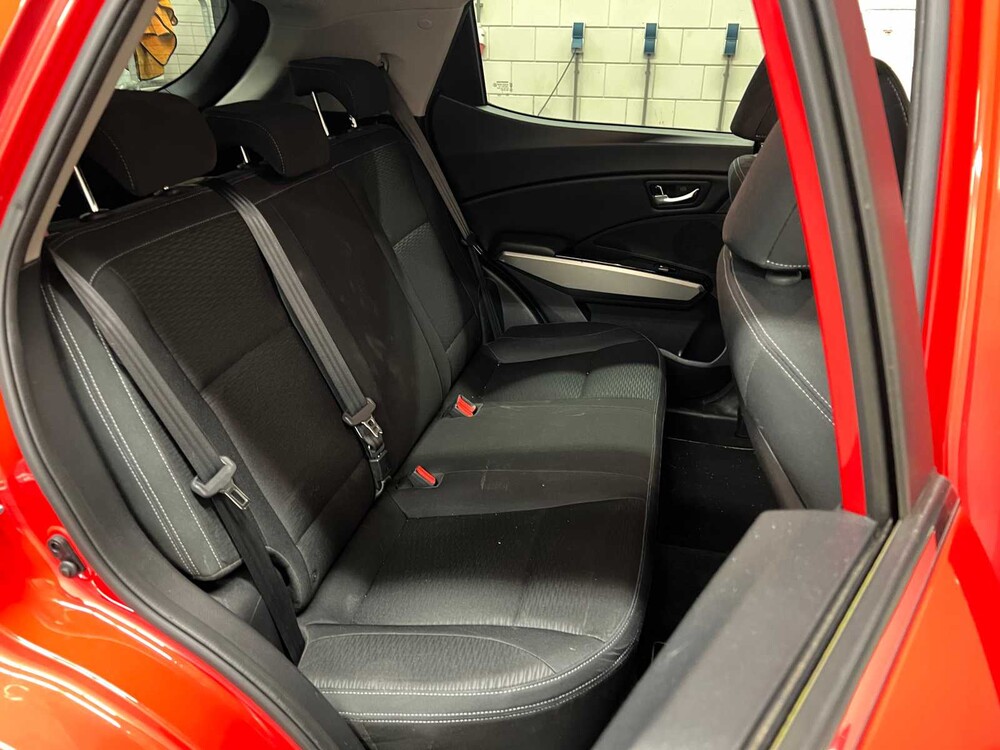 SsangYong Tivoli 1.6D Quarz 116PS 2015, KH-447-H